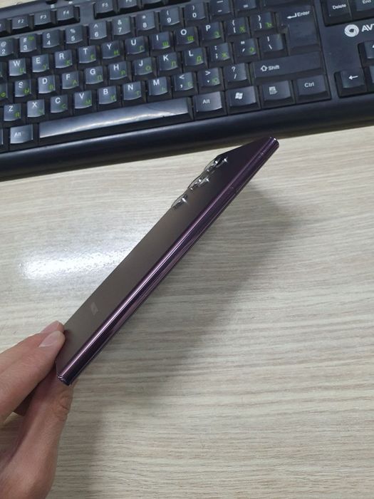 Samsung S22 ultra 256gb ideal