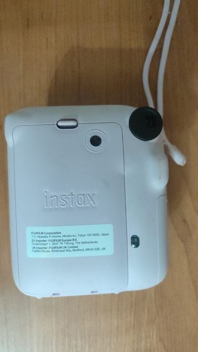 Instax mini 12 б/у
