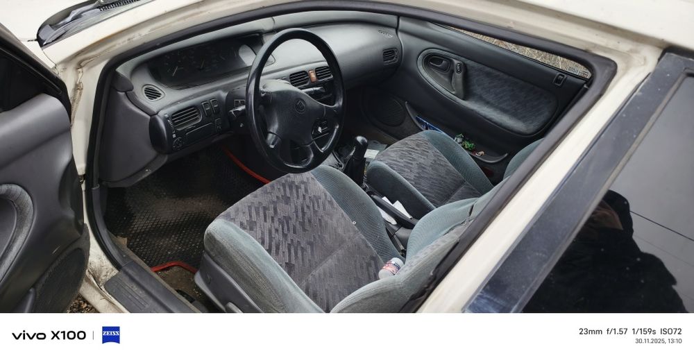 Mazda  Cronos не на ходу