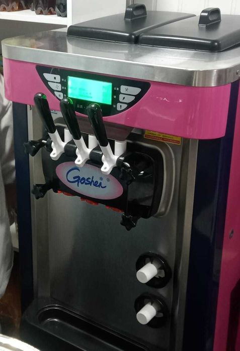Аппарат для мороженого. Фризер