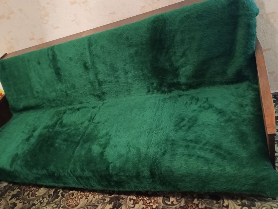 Диван с функция сън