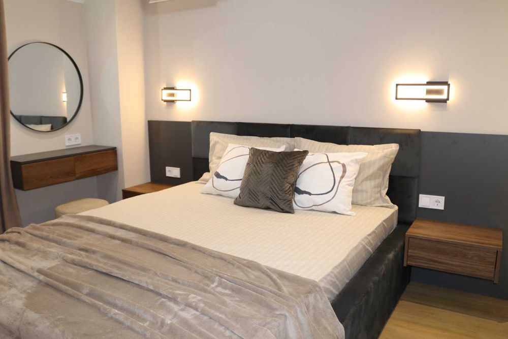 Дава се под наем Многостаен апартамент в Пловдив, Център - 200 кв.м за 1500 € - Снимка #8