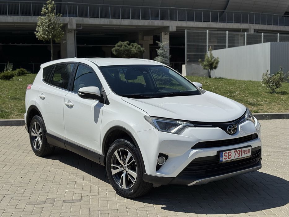 Toyota RAV 4 - D-4D - 2018 - Garantie 12 Luni ! RAR Efectuat