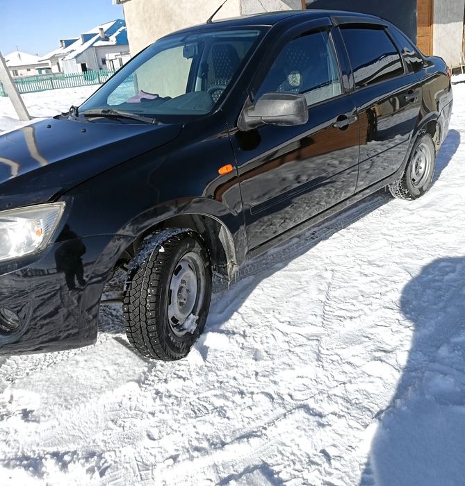Lada Granta 2190.