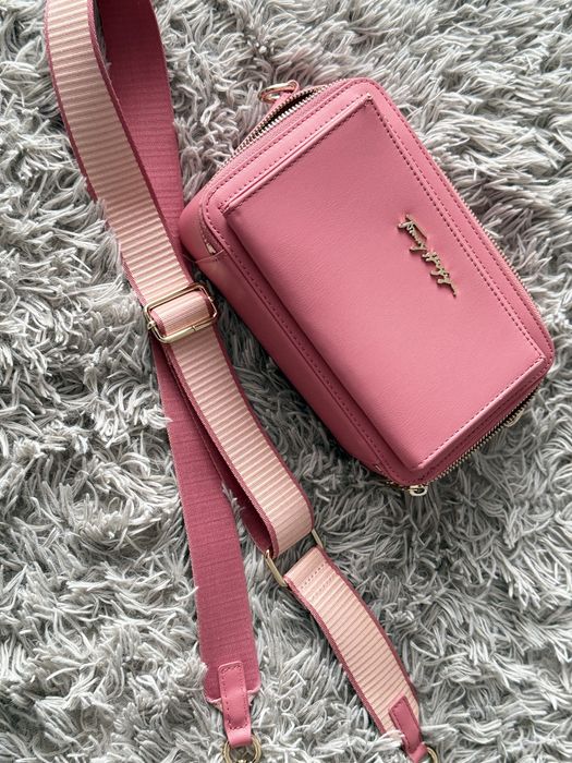 Geanta Tommy Hilfiger