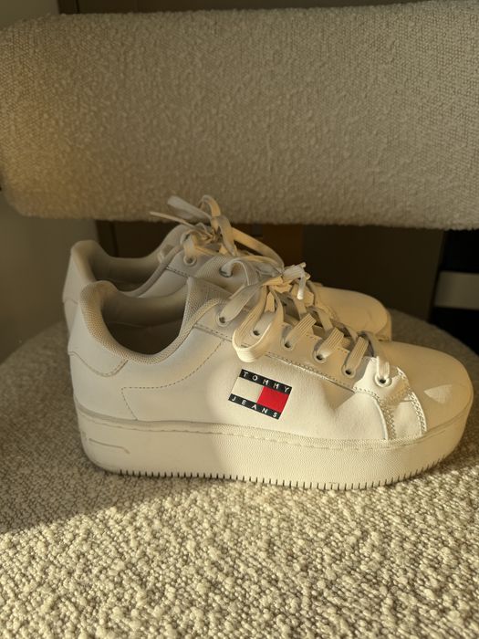 Tommy Jeans sneakers albi cu platformă