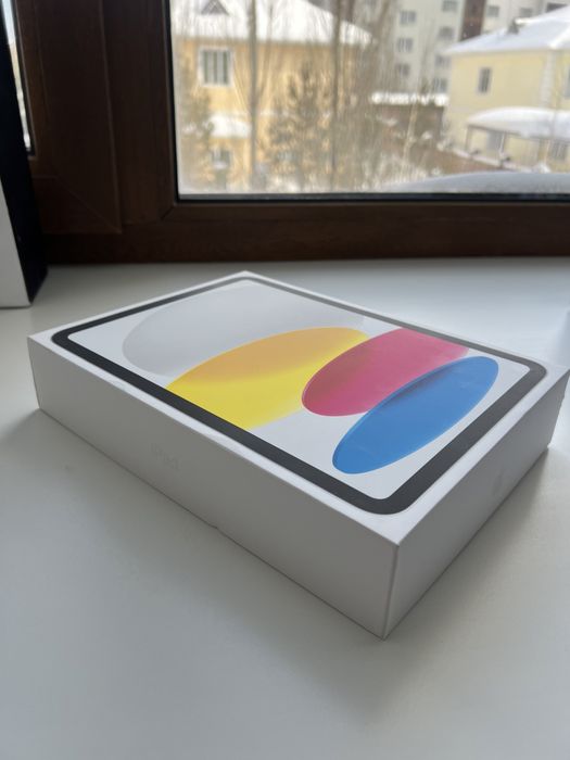 Коробки от продукции Apple