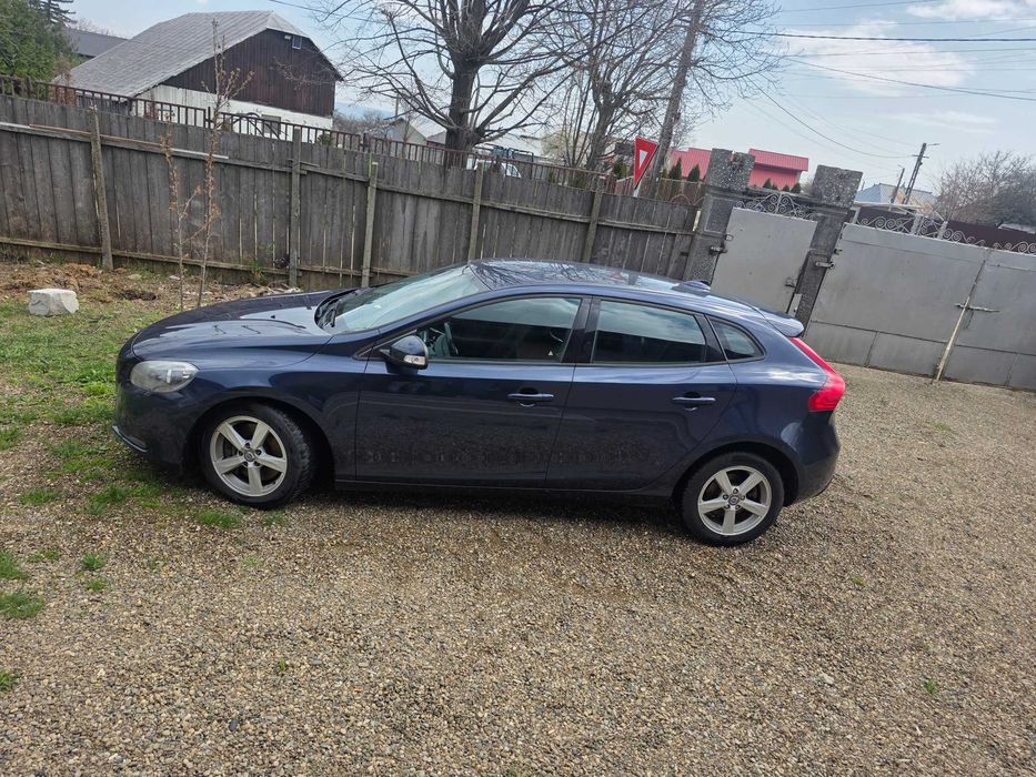 Volvo V40 D4 190cp 2015