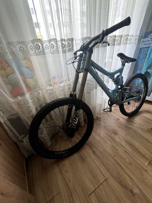 Vand urgent bicicleta comencal supreme downhill