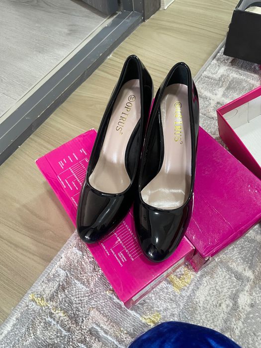 Женский обувь айоллар учун ойок кийим