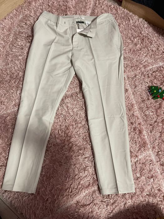 Стилен мъжки панталони