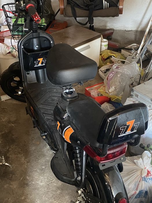 Мопеды и скутирь новие