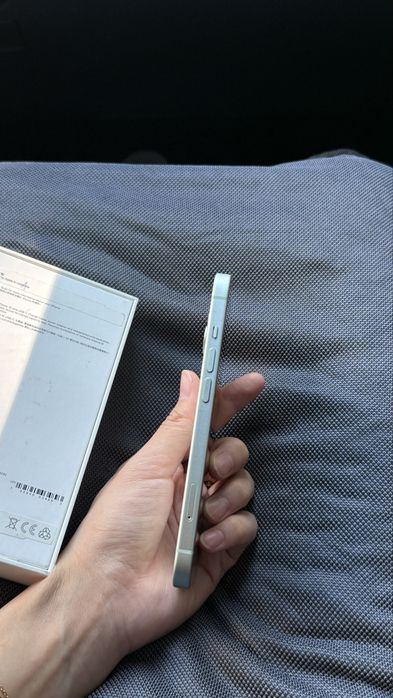 Iphone 15. 256гб состояние Идеял