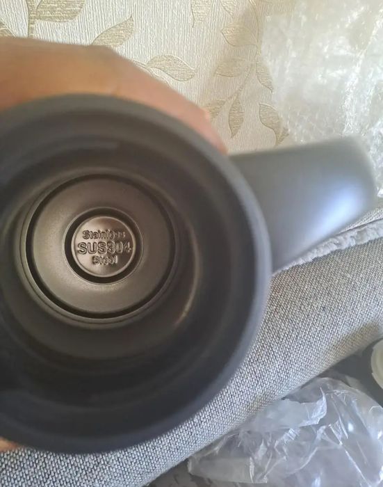 Продам термос 2 литра