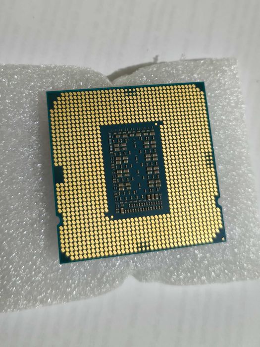 процессор Intel Core i5 11400F 6 ядер, 12 потоков
