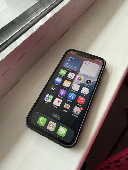 Iphone 12 Pro перфектен + аксесоари