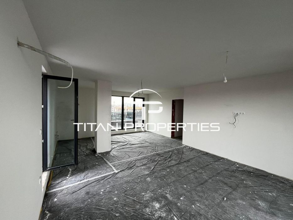 Тристаен апартамент за продажба в кв. Кършияка