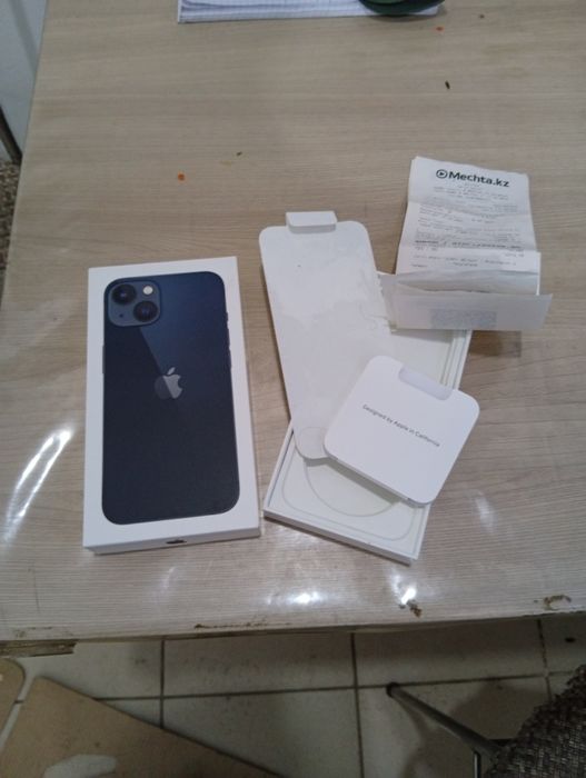 iPhone 13 каробка документы