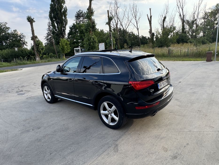 Audi Q5 Automat/S line/quattro/pano/keyless/camera/navi mare/177c