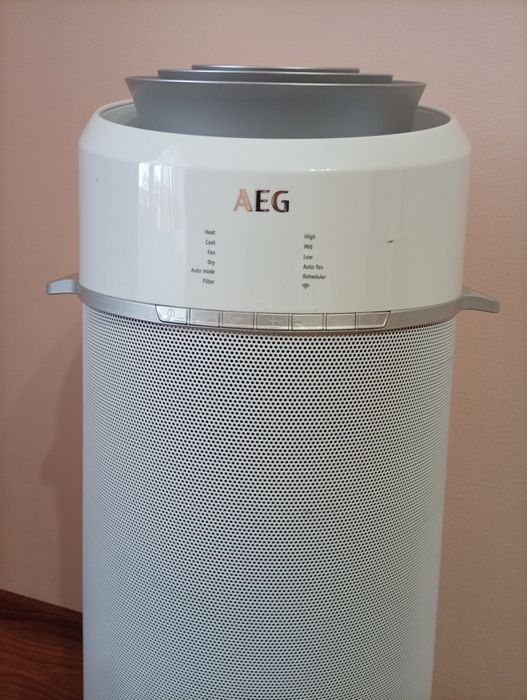 Vând aer condiționat portabil AEG