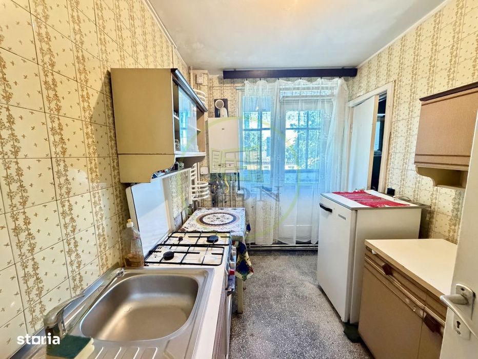 Apartament 3 camere, 81.1 mp, Centru, zona Ramada