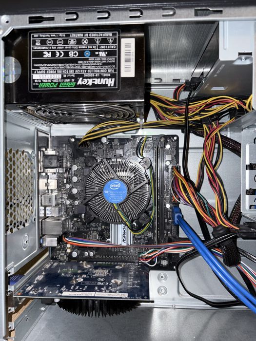 Процессор intel core i3-10100/8gb ozu/960gb ssd