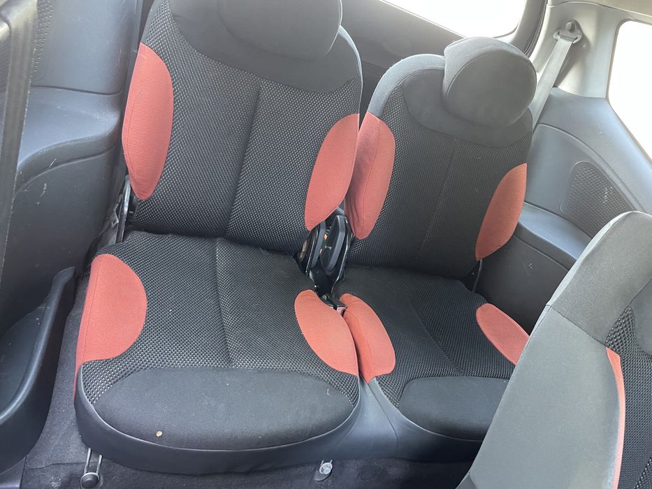 Citroen C2 1.4i  Ситроен Ц2 1.4и на части!