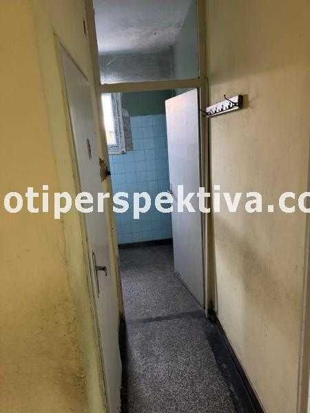 Продава се Тристаен апартамент в Пловдив, Кючук Париж - 90 кв.м за 794 €/кв.м - Снимка #6