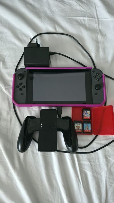Vând Nintendo in stare foarte bună