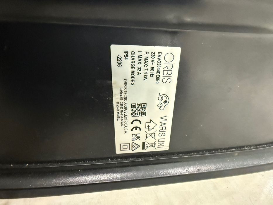 Orbis VIARIS UNI 7.4kW зарядна станция + Metrel EVSE тестер