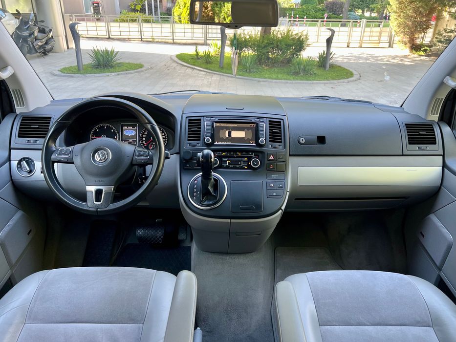 VOLKSWAGEN Multivan 2013 — imagine 4