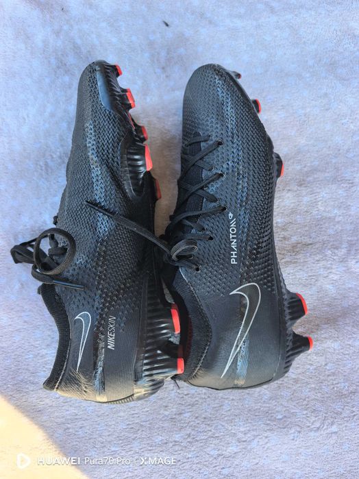 Детски бутонки nike перфектни номер 36 стелка 23см