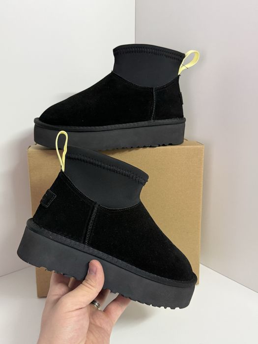 UGG Negru marimea 36