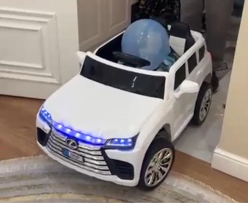 Игровая машина с пультом