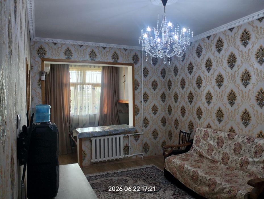 Ижарага 1 хона . Сдается  1 ком. в 2 . Юнусабад 12кв. Метро Туркестон