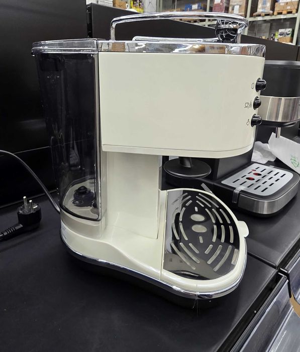 Кафемашина Delonghi ECOV311