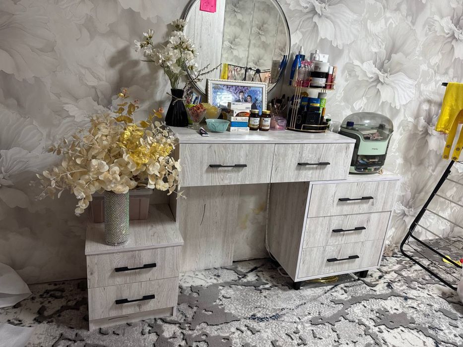 Спалный комплект шкаф кроват