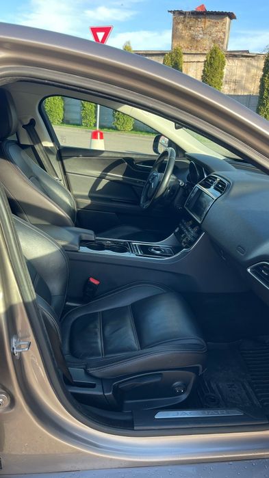 jaguar XE motor 2l euro 6 2017 doar chas
