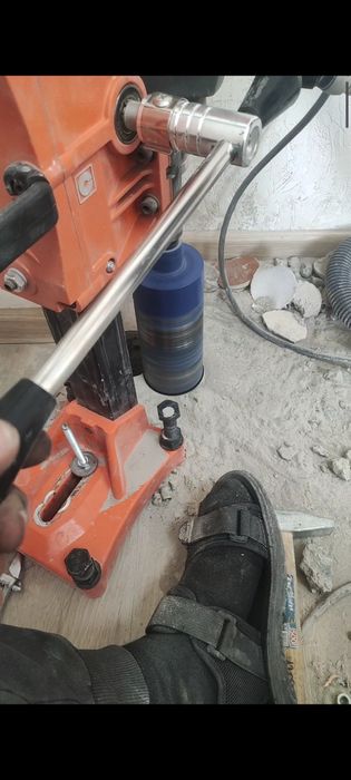 Бурение алмазной коронкой. Сухое и мокрое.