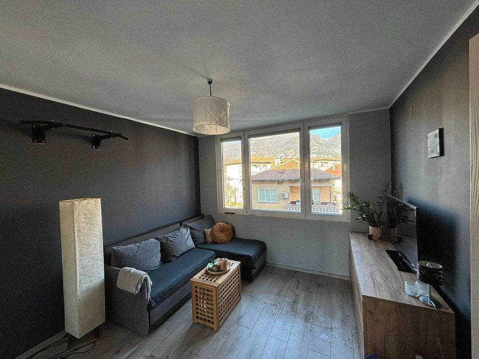 ТРИСТАЕН 100 кв.м., град Карлово