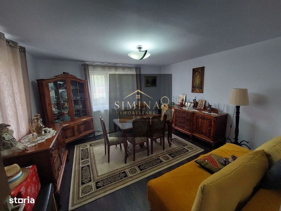 Casa De Vanzare, 1000 Mp Teren, Galesti , Mures