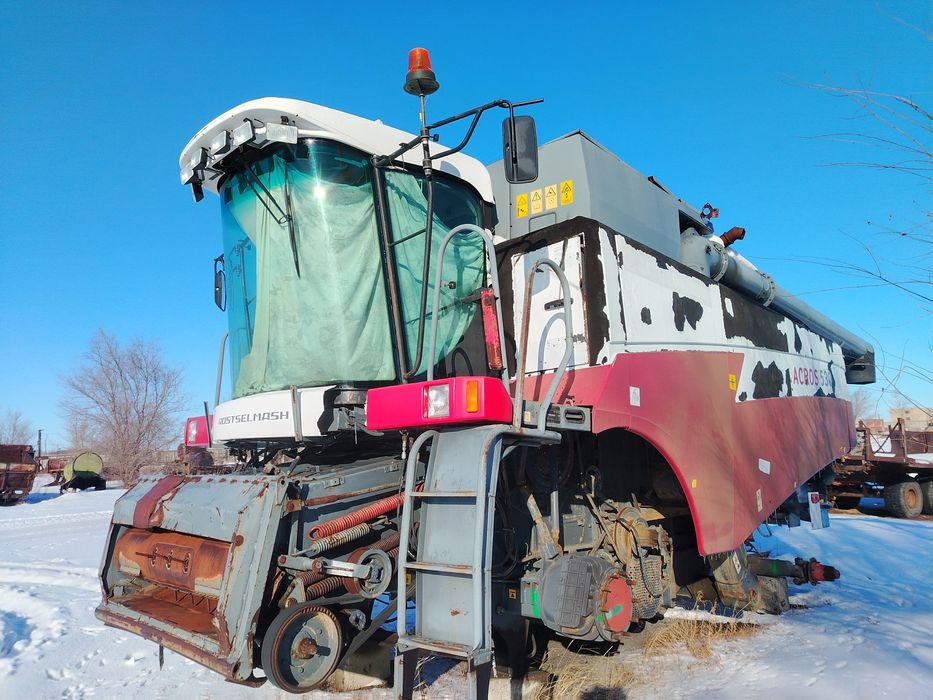 Комбайн ACROS 530