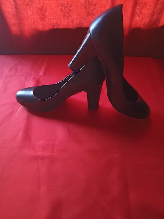 Туфли на изящные ножки