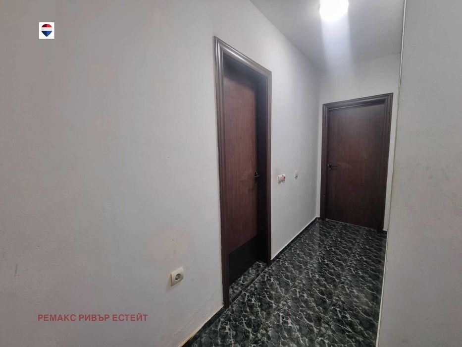 Двустаен апартамент под наем кв. Възраждане