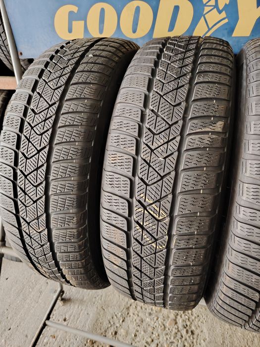 225/60 R18 Pirelli Sottozero Winter M+S RSC Runflat cu buză DOT 2022