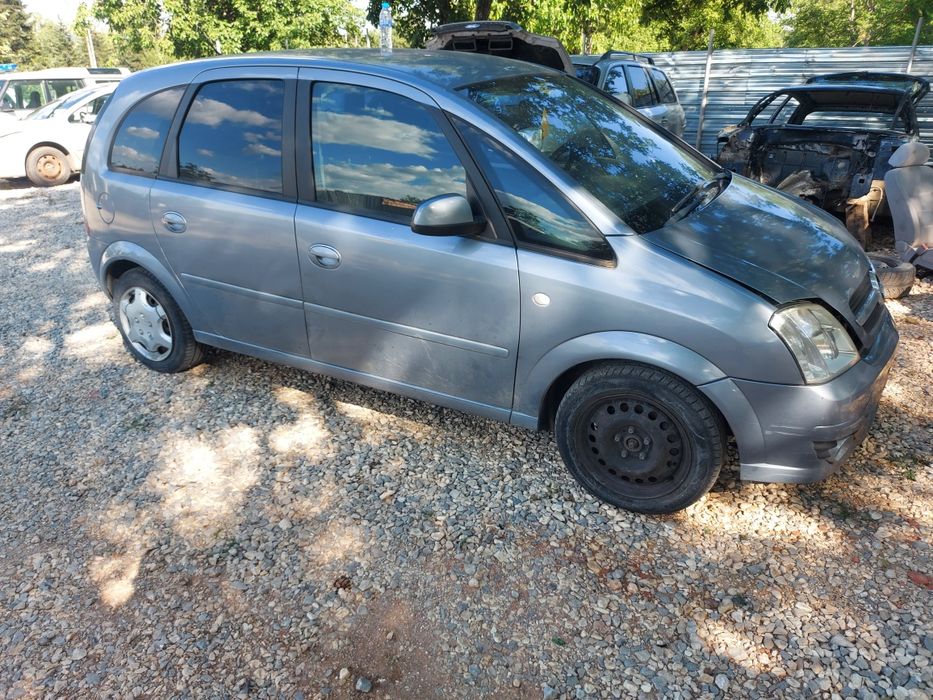 Opel Meriva 1.7 cdti на части !!!