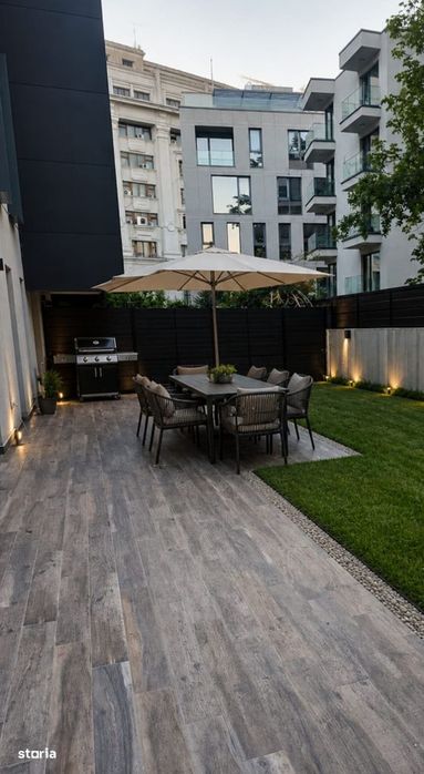 Apartamant Unirii Piata Constitutiei Plus Curte 150 mp