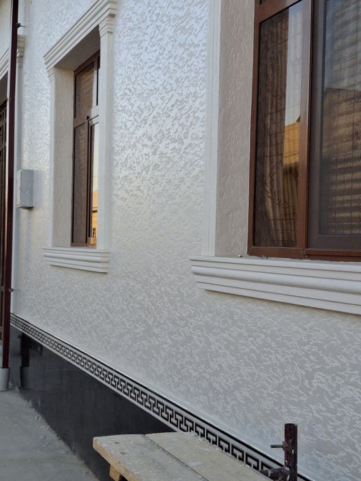 Travertin qarshi xizmatimiz sifatli hamyonbop narxda.