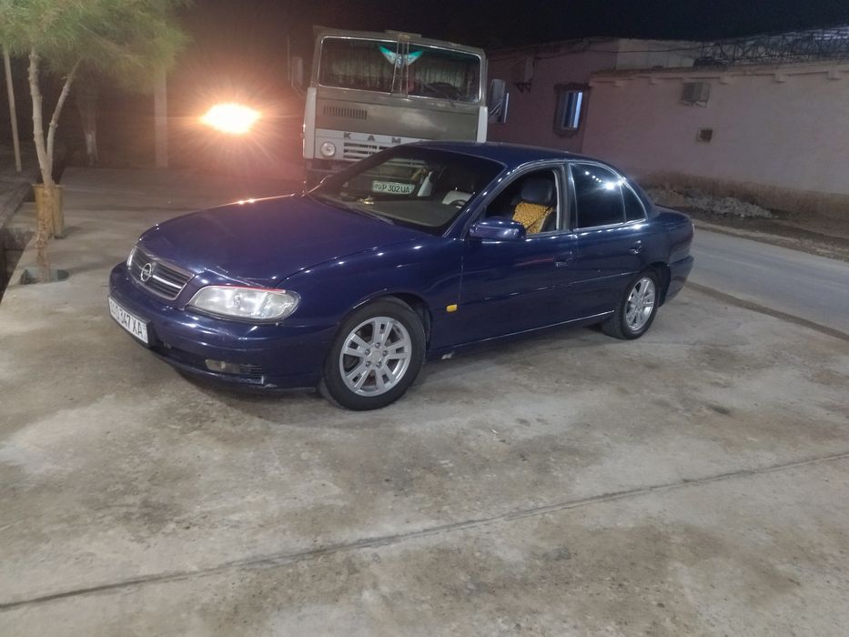 Opel omega b sotiladi