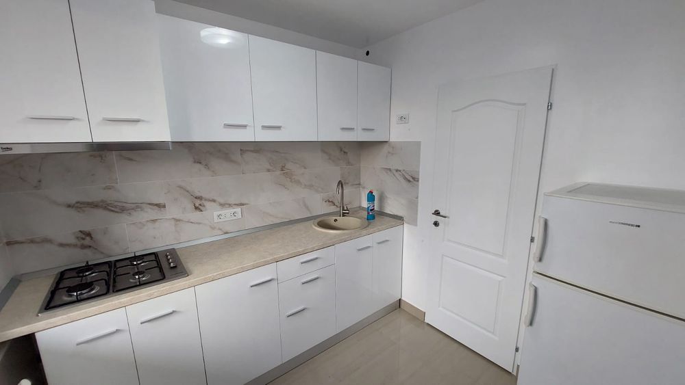 Amenajari interioare,instalatii sanitare,instalatii electrice